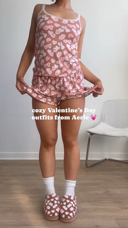 ❣️💓❤️💋 wearing M in everything #valentinesday #cozy #aerie 