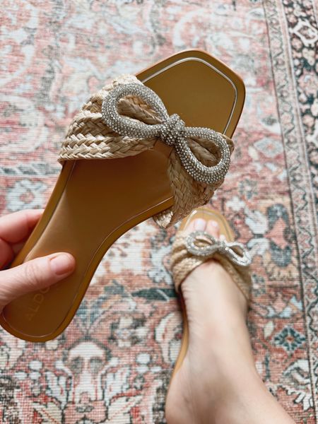 Give me all the raffia and bow flats this season 
I’m between a 7.5 and 8 and bought the 8 in these 

#LTKFindsUnder100 #LTKShoeCrush