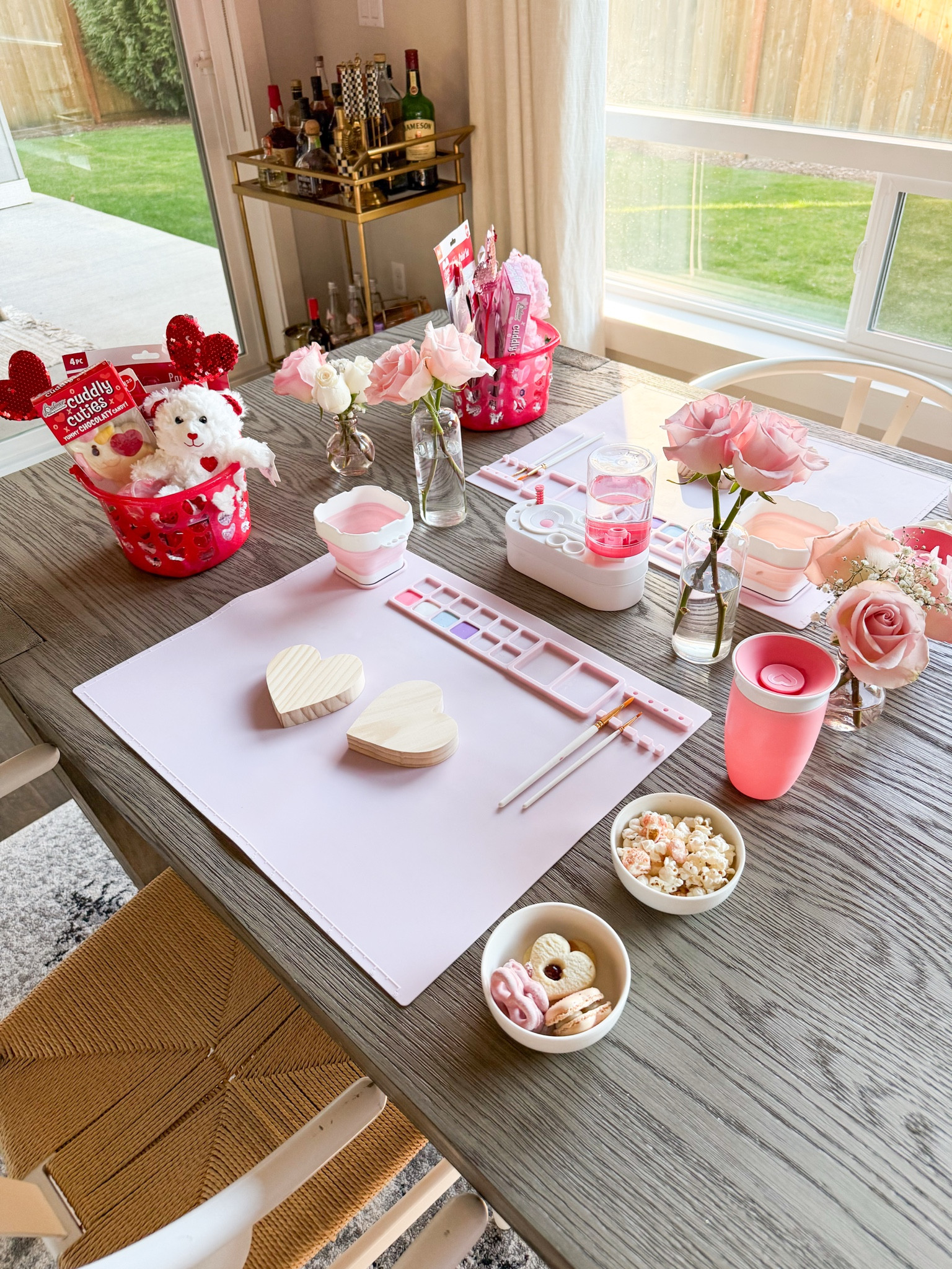 KIDS VALENTINES ART STATION! 

silicone art mats, paint brushes, wooden hearts crafts, Stuffed animals, heart headbopper eyeglasses, love baskets 


#LTKMostLoved #LTKHome #LTKKids