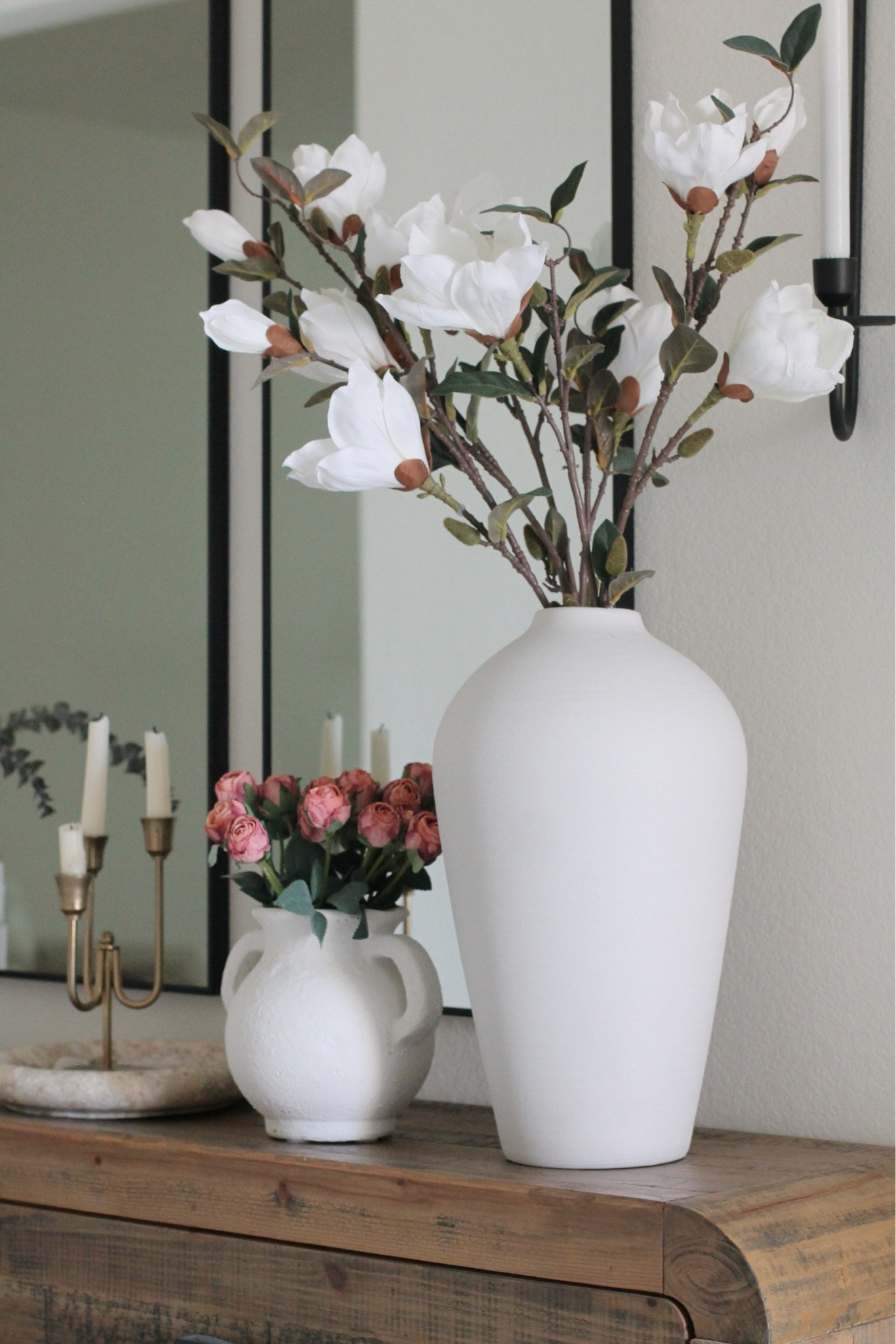 
Spring entryway decorating ideas
Neutral tones 
Modern organic 
Flowers and stems 
Roses, magnolia, eucalyptus
Vintage vase
Stone elements
Long mirrors
Wood console
Gold candelabra
Dried faux roses realistic 
Candle wall sconce
White vases
Black and white entryway
Crystals and stones 


#LTKFindsUnder50 #LTKHome #LTKSeasonal