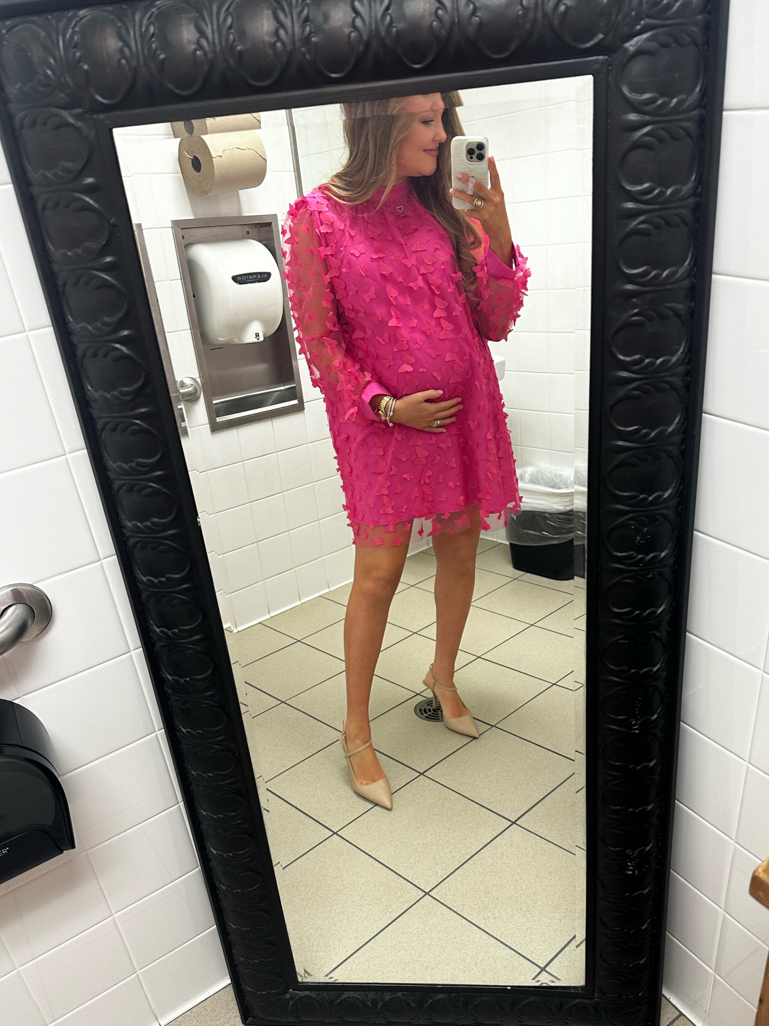 I bought this dress on a Sunday and with all the discounts I paid $8.95…. Like whhhaaaattttt  