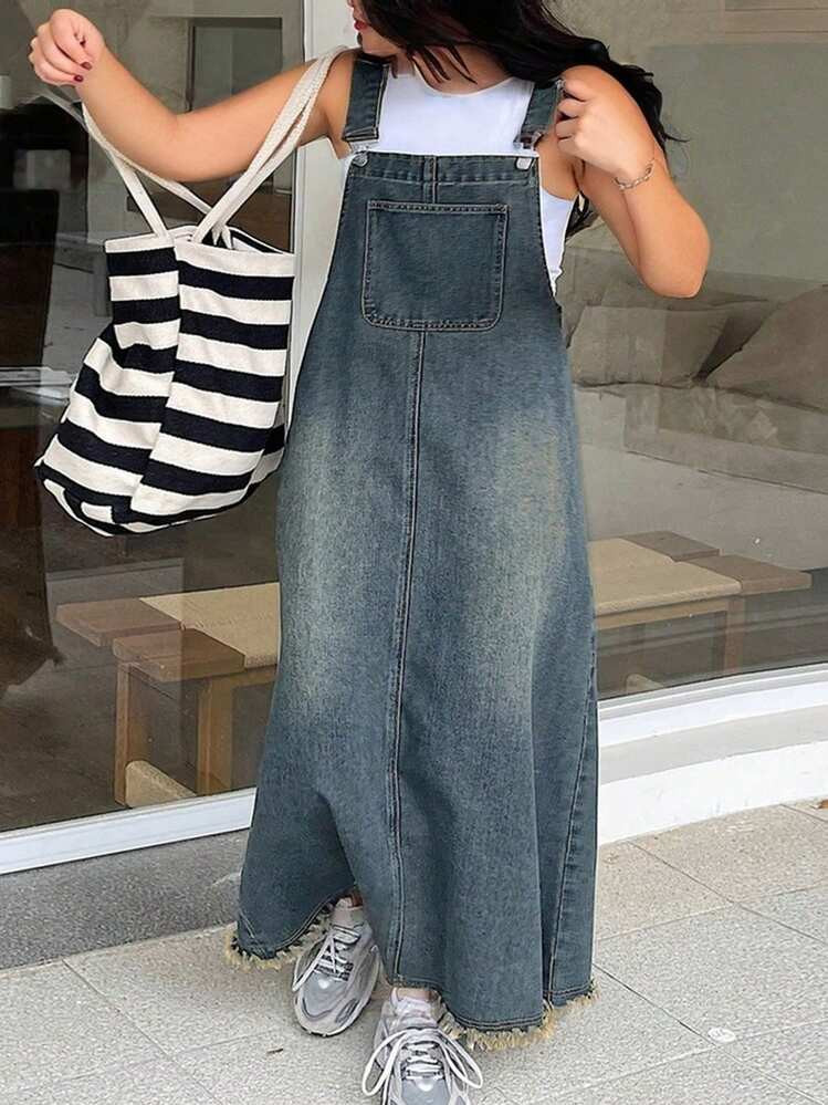 £22.49£28.99-22%Save £1.12 off this item after joining.Dazy Plus Dark Wash Distressed Denim Pi... | SHEIN