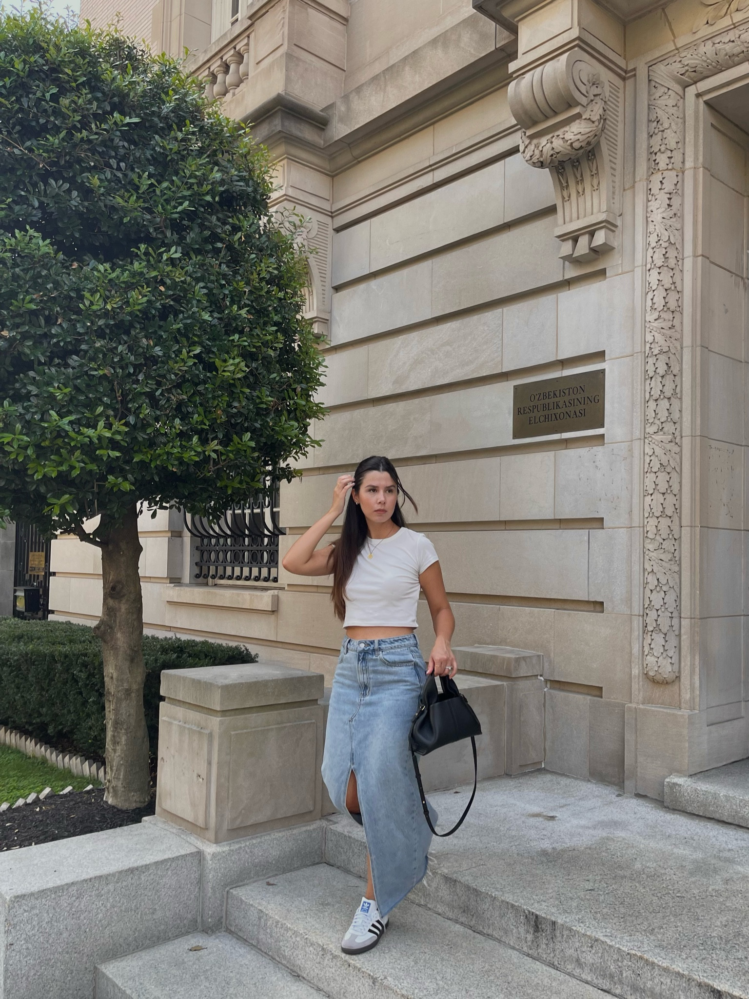 👖🤍  

#LTKitbag #LTKSeasonal