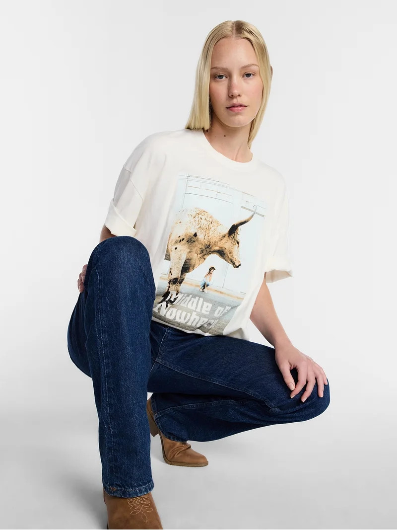 Kacey Lee Women's Middle of Nowhere Graphic Tee with Short Sleeves, Sizes XS-XXL | Walmart (US)