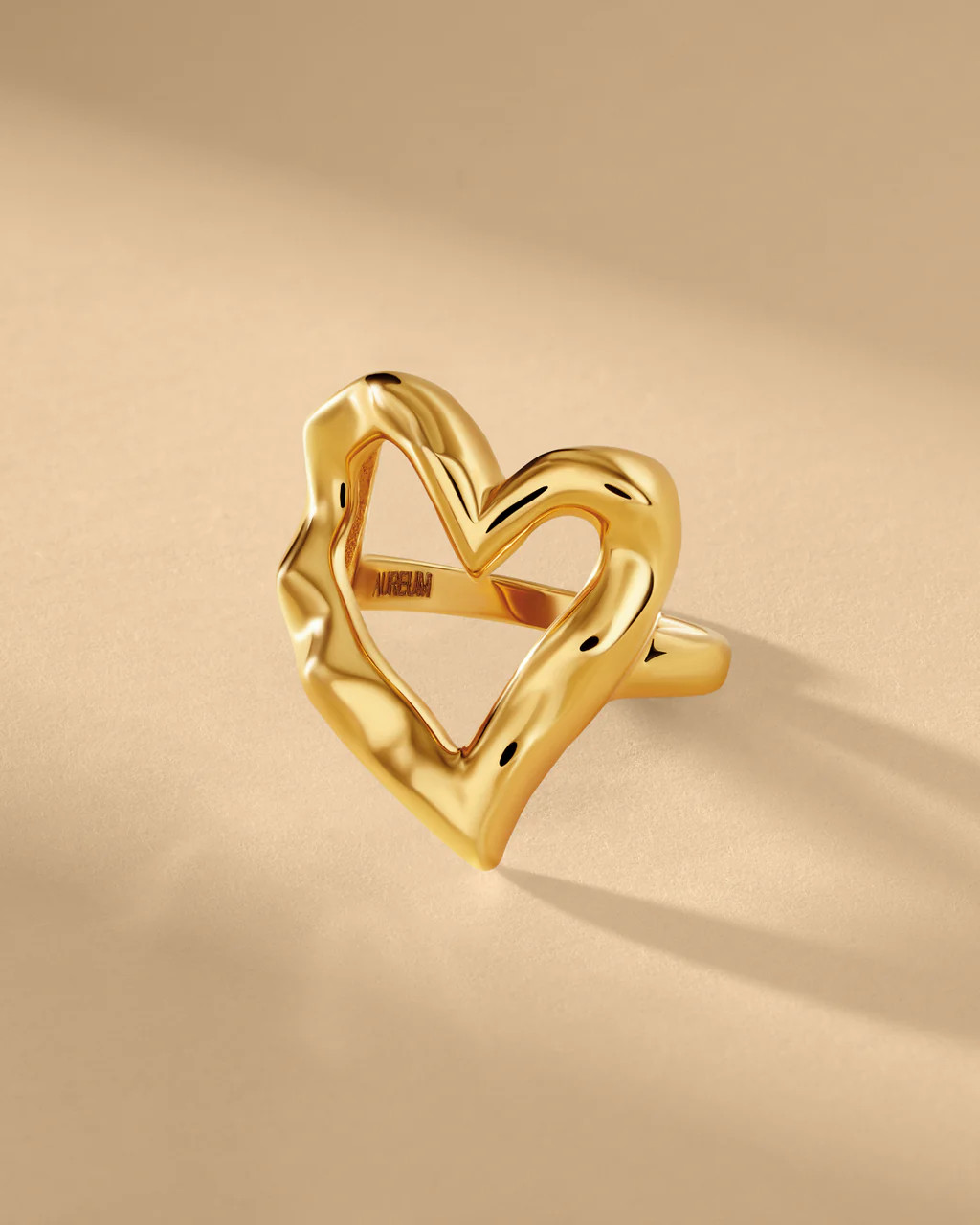 Amour | Aureum Collective