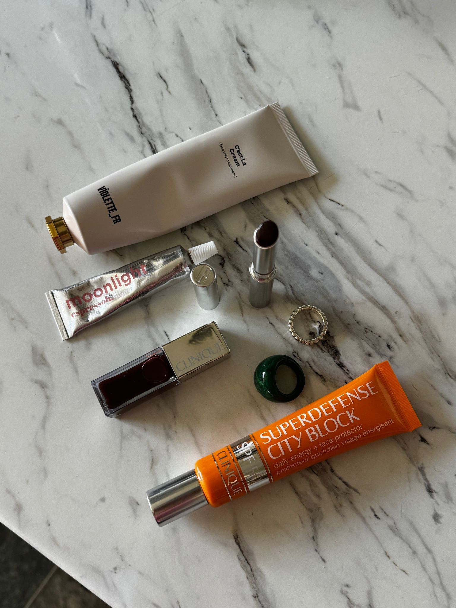 Clinique, Violette fr, Espressoh, Refy beauty, Summer fridays, Ultra violette, skincare products, skincare routine, beauty products, makeup routine, makeup favourites, beauty favourites 

#LTKeurope #LTKsummer #LTKbeauty