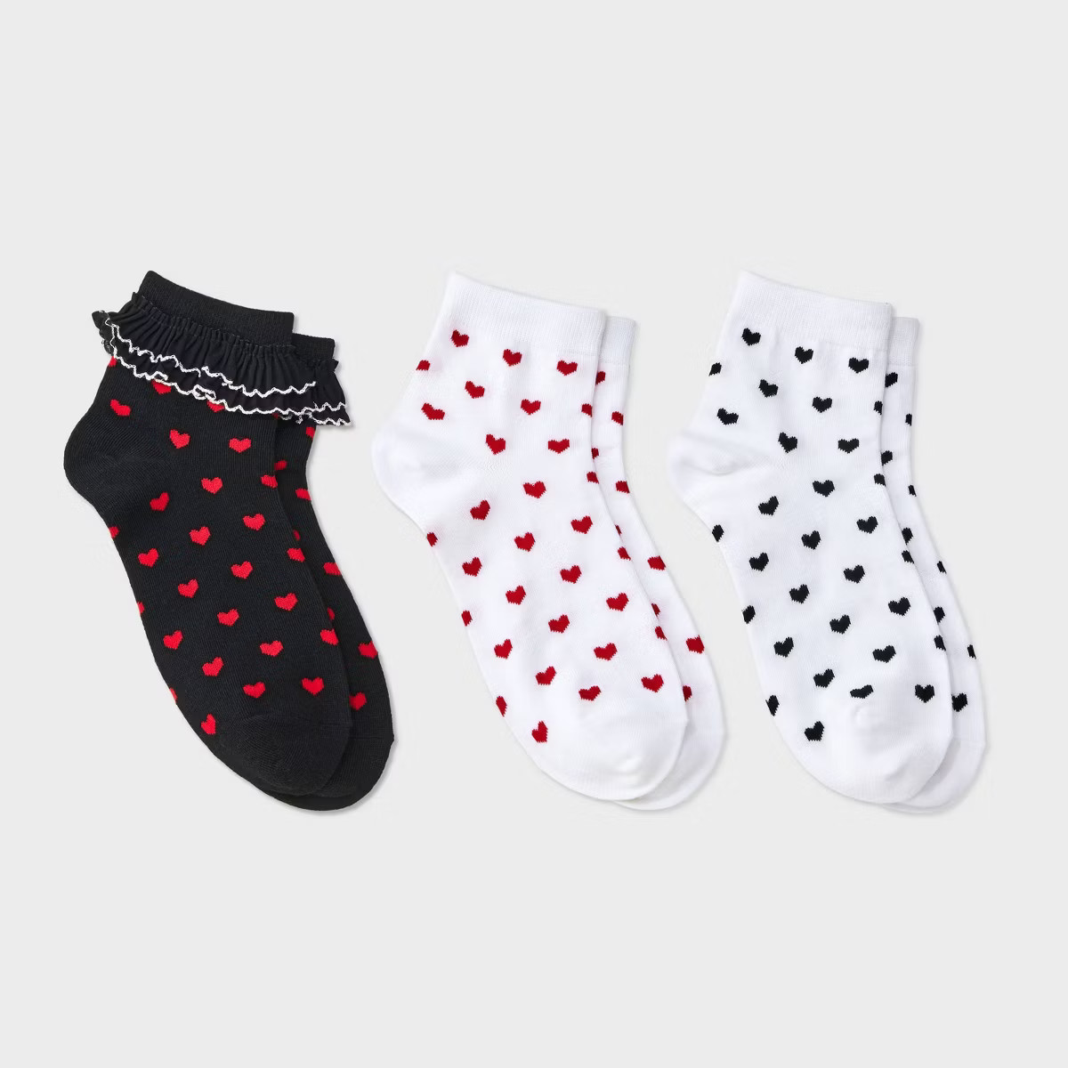 Women's Hearts Ruffled Valentine's Day 3pk Ankle Socks - Black/Red/White 4-10 | Target