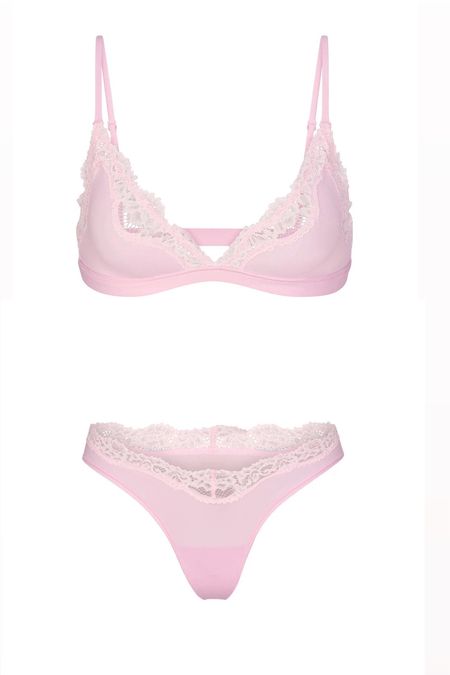 Pink Skims  lingerie 


#LTKstyletip #LTKSeasonal #LTKfindsunder50