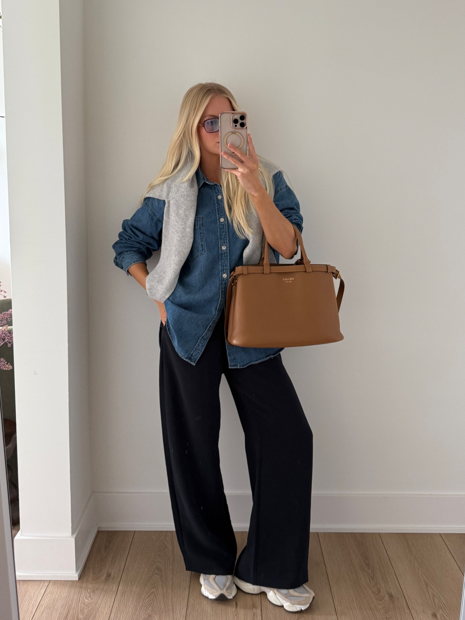 Wearing a medium in the denim top (5 yrs kiss n tell blue), medium in the sweater (heather chrome), and small regular (navy) in the pants! Shoes run tts! #kathleenpost

Chic style, trendy fashion, comfy casual, aritzia finds, capsule wardrobe, everyday outfitt formula

#LTKShoeCrush #LTKSeasonal #LTKStyleTip