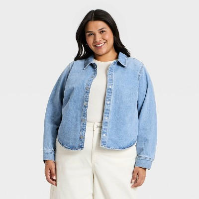 Women's Cropped Boyfriend Denim Shirt - Universal Thread™ Light Wash XXL | Target