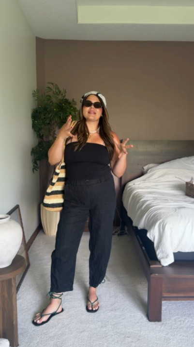 All black Pinterest inspired summer outfit of the day!

Midsize, size 12, size 14, mom style, curvy outfit ￼