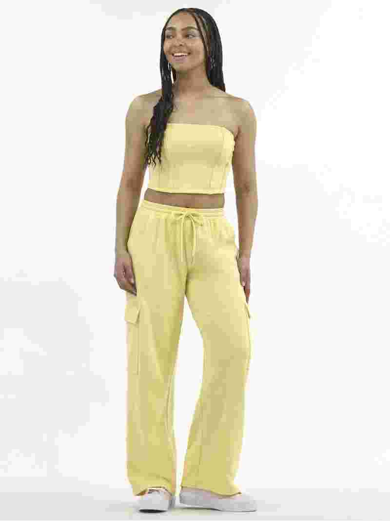 No Boundaries Tube Top and Cargo Pants Set, 2-Piece, Women's | Walmart (US)