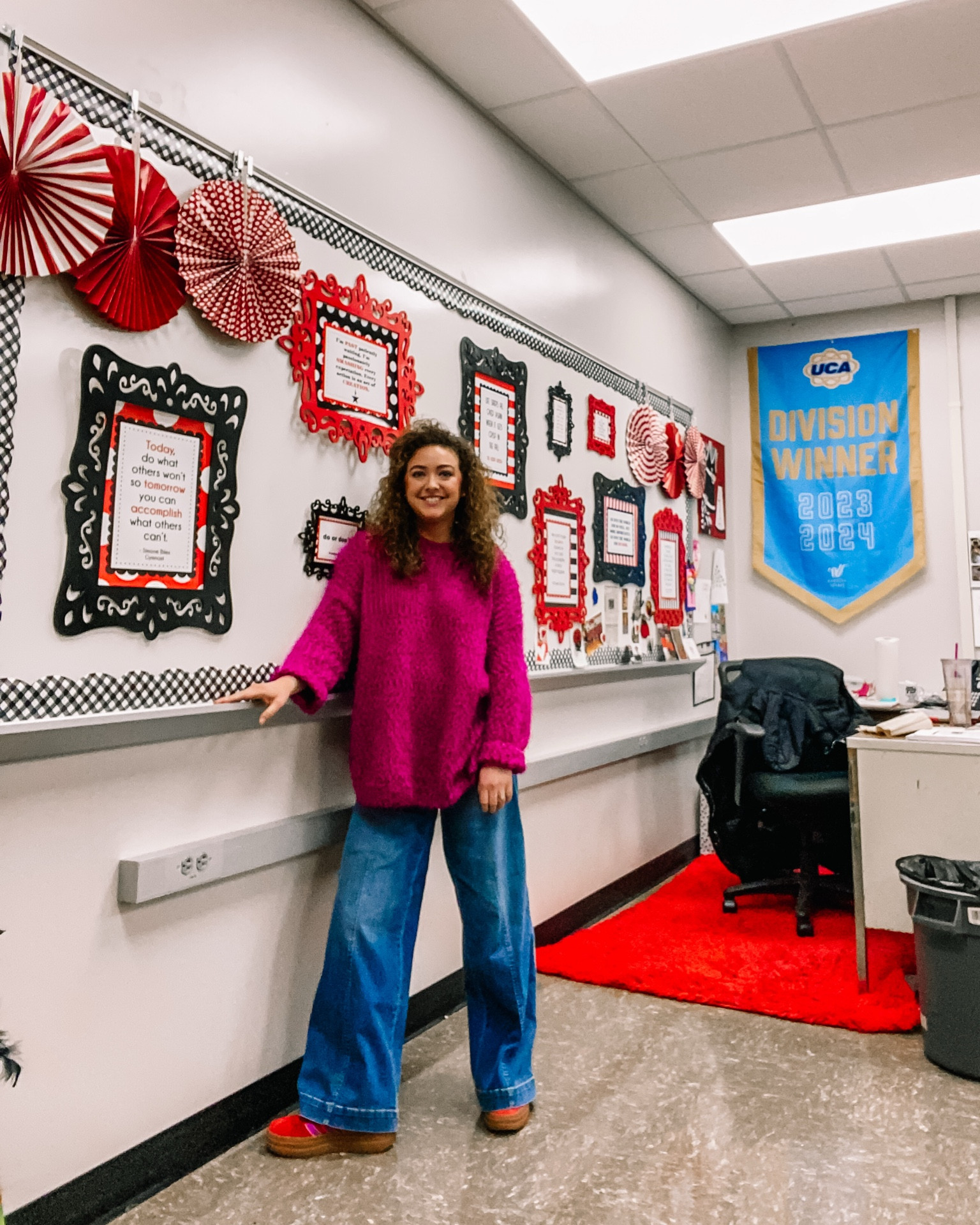 Winter teacher outfit, Spanx jeans, womens adidas sneakers 

#LTKShoeCrush #LTKWorkwear #LTKStyleTip