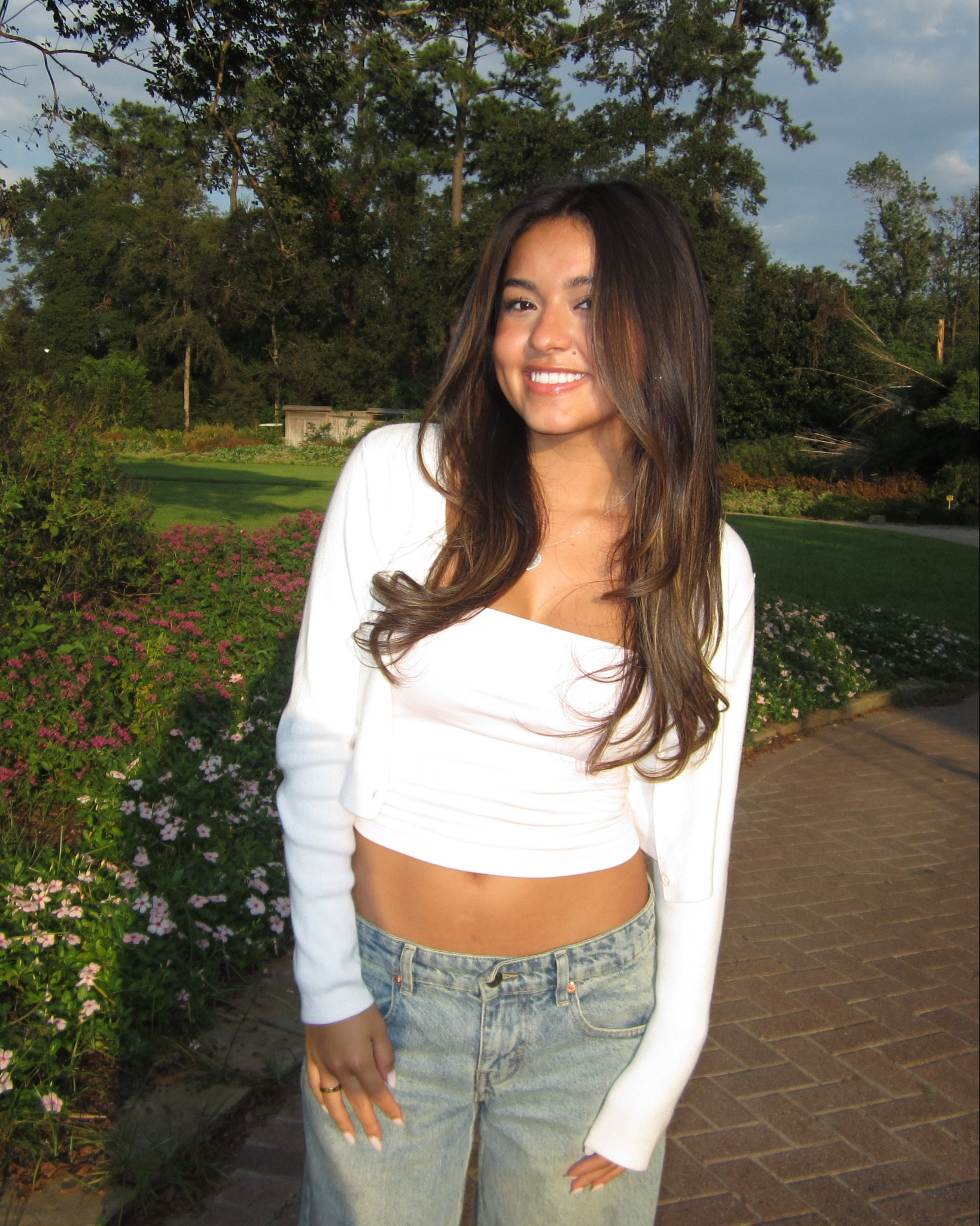 cutest lil end of summer beginning of fall fit!! 

Cardigan- one size
Top- one size
Jeans- motel rocks parallel low rise in vintage blue wash, w26 L30
Shoes- w6



#LTKSeasonal #LTKFallSale