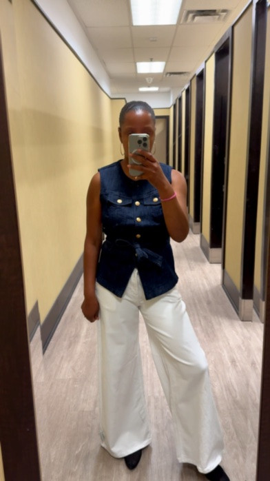 Casual work outfit

#LTKmomlife #LTKootd #LTKOver40