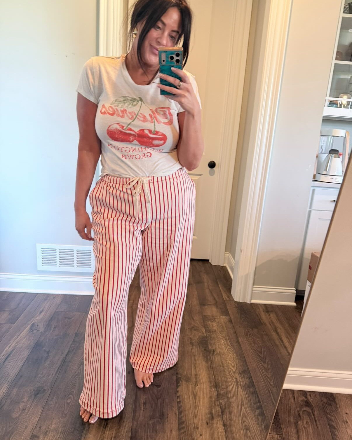 Stepping up my graphic tee collection with this cutie from Nordstrom, which I paired with these Avec Les Filles pants. I love the pants for summer — 97% cotton and 3% spandex, so they’re breathable, stretchy, and comfy while still being structured enough to dress up.

#LTKMidsize