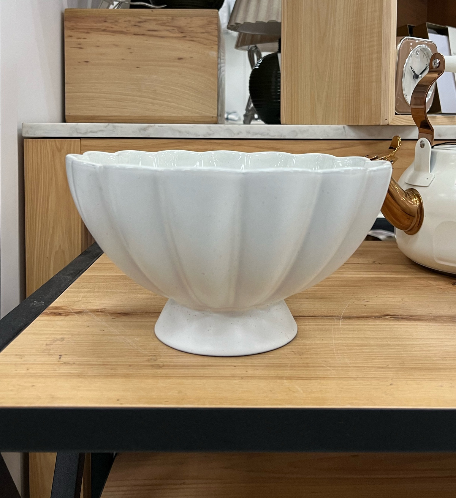 Fluted serving bowl, kitchen bowl, kitchen decor, home decor, Hearth and hand, Target 

#LTKHome