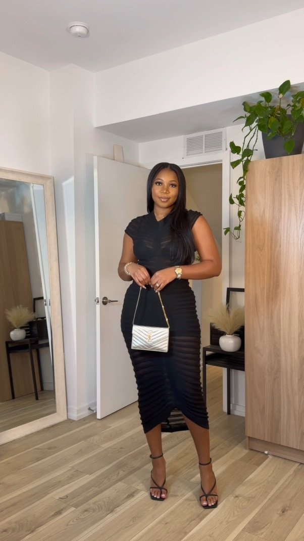 The perfect dress for Valentine’s Day, or a sexy date night! 

I absolutely love his dress. It’s sheer, and I love the texture, and the length there is stretch, but also perfectly molds your shape!

I am 5’9 | 200 pounds and wearing a size large  😍

#LTKmidsize #LTKfindsunder50 #LTKstyletip