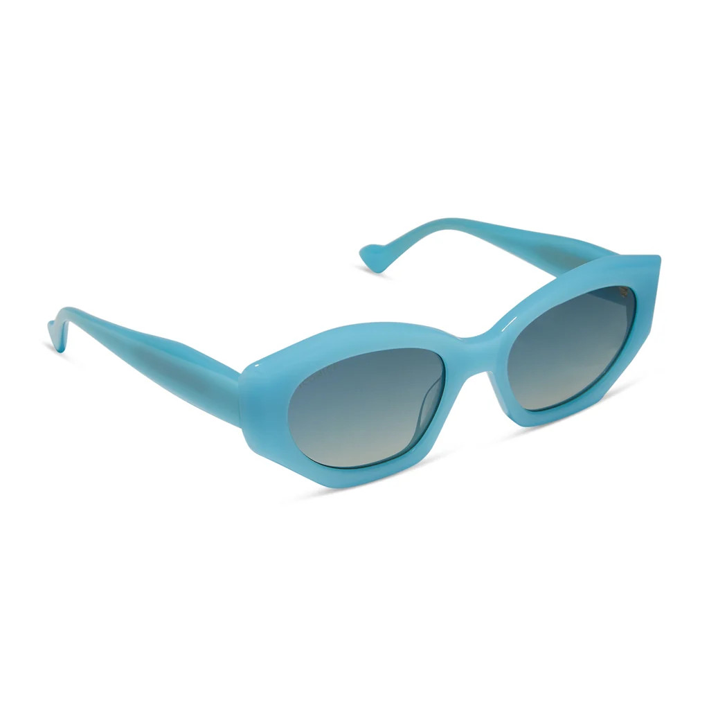 COLOR: paradiso paradiso blue polarized sunglasses | DIFF Eyewear