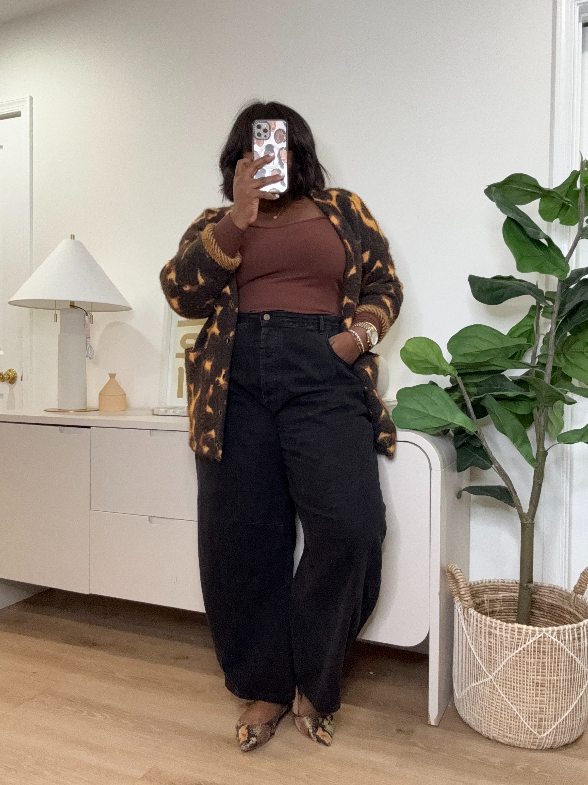 These ASOS barrel jeans sculpt your frame and add interest without overwhelming it. This is your sign to stop counting yourself out of trends. #LTKFinds #BarrelJeans #PetiteStyle #ASOSFinds #ProportionPlay #DenimThatFits #OOTDInspo #LTKStyle 

 #LTKootd #LTKSeasonal #LTKMidsize