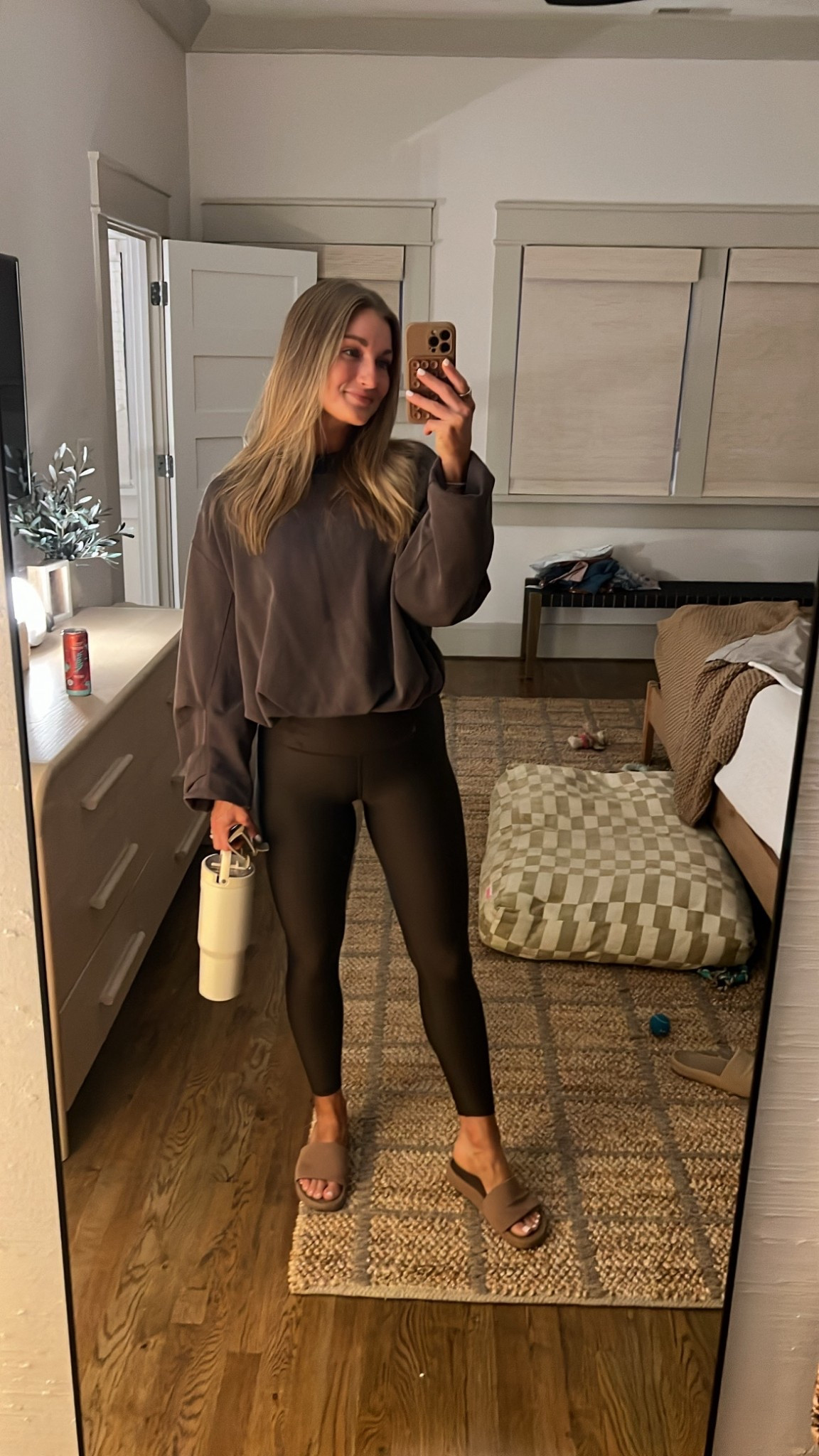 Size small leggings and top is sold out, but linked a few new ones! 

#LTKFindsUnder100 #LTKSeasonal #LTKActive