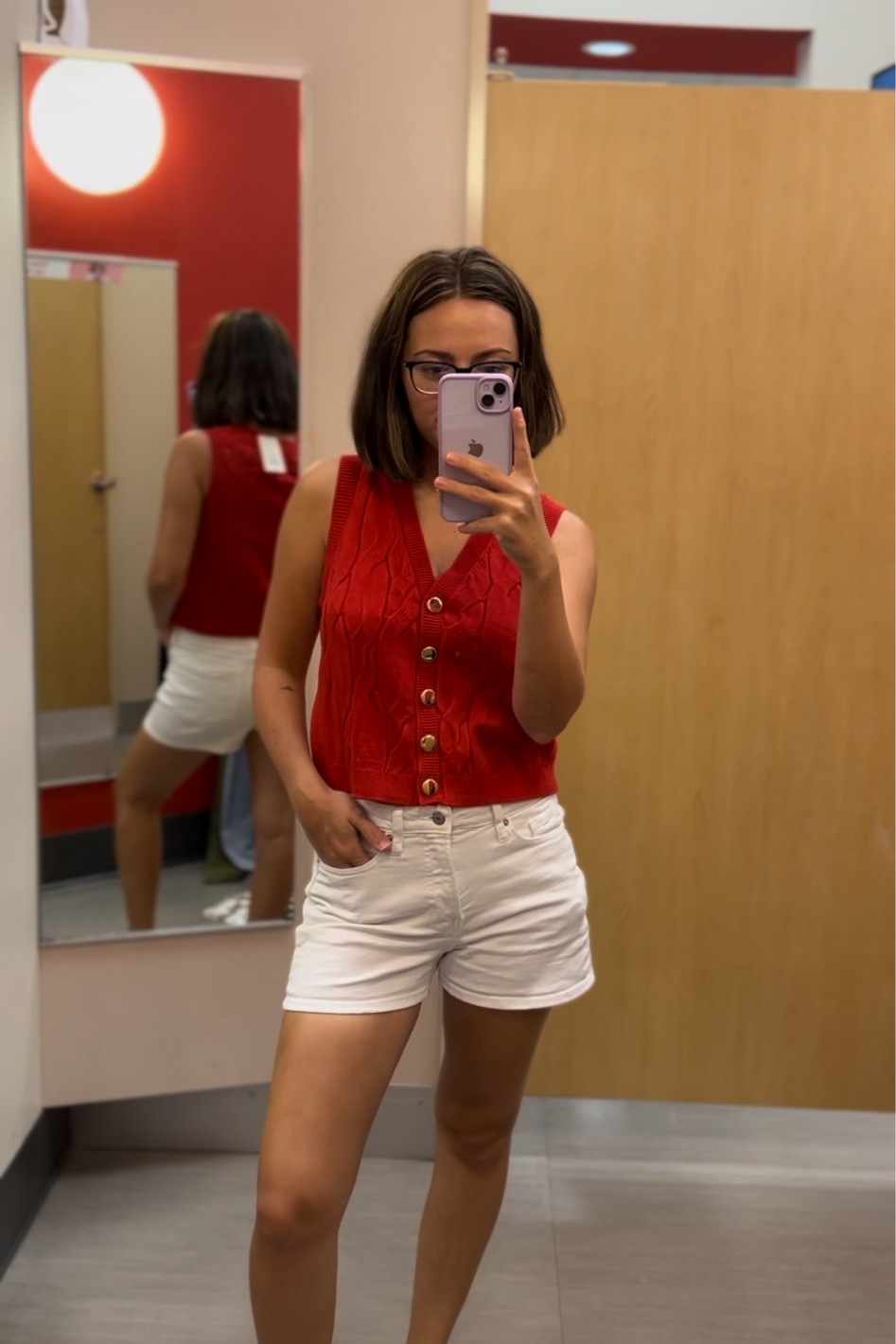 Sweater vest

#LTKStyleTip #LTKFindsUnder50