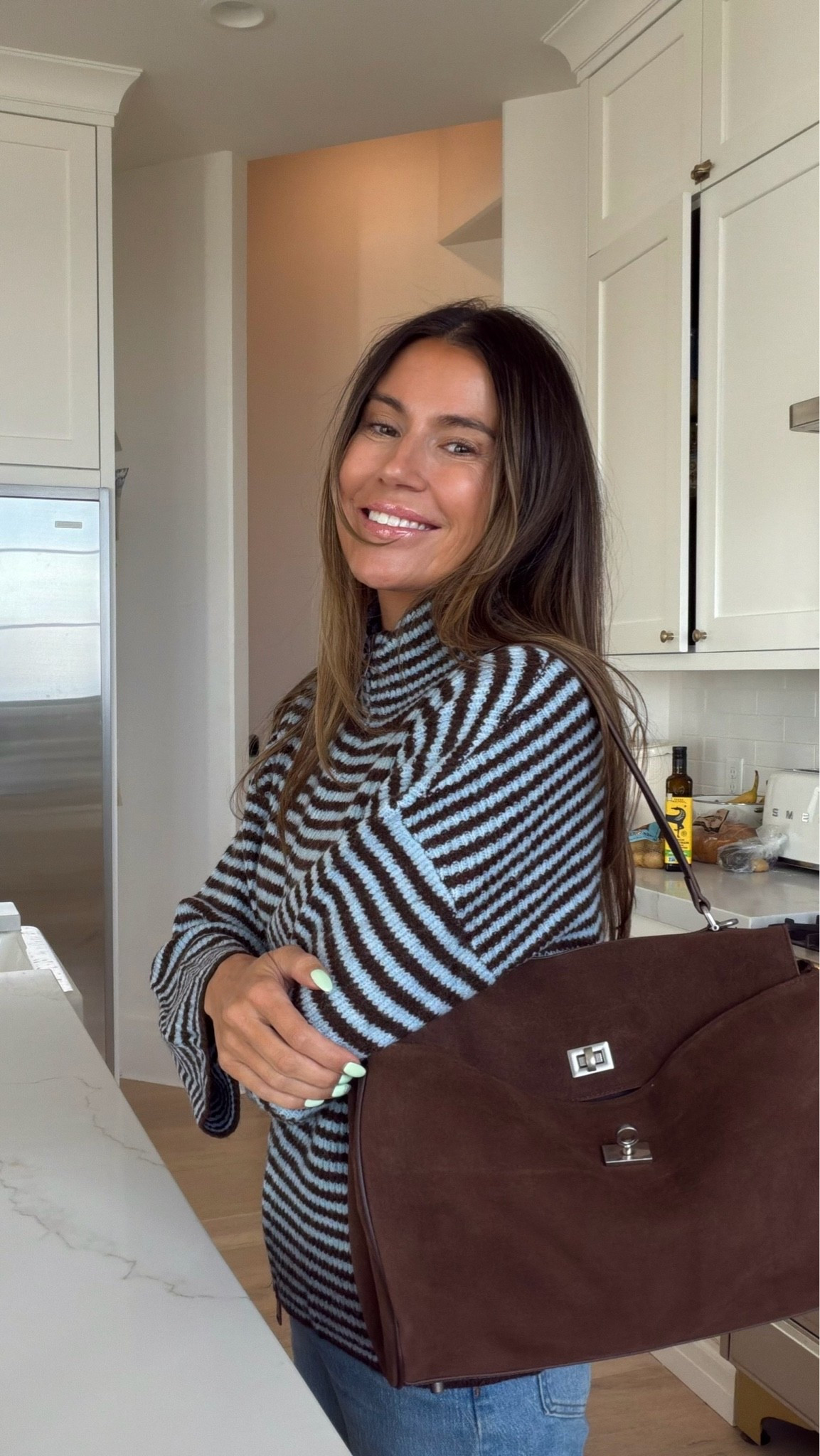 Striped sweater + suede bag for fall 🤎

Amazon fashion, Amazon finds, Amazon sweater, fall outfit, Amazon bag

#LTKootd #LTKOver40 #LTKSeasonal