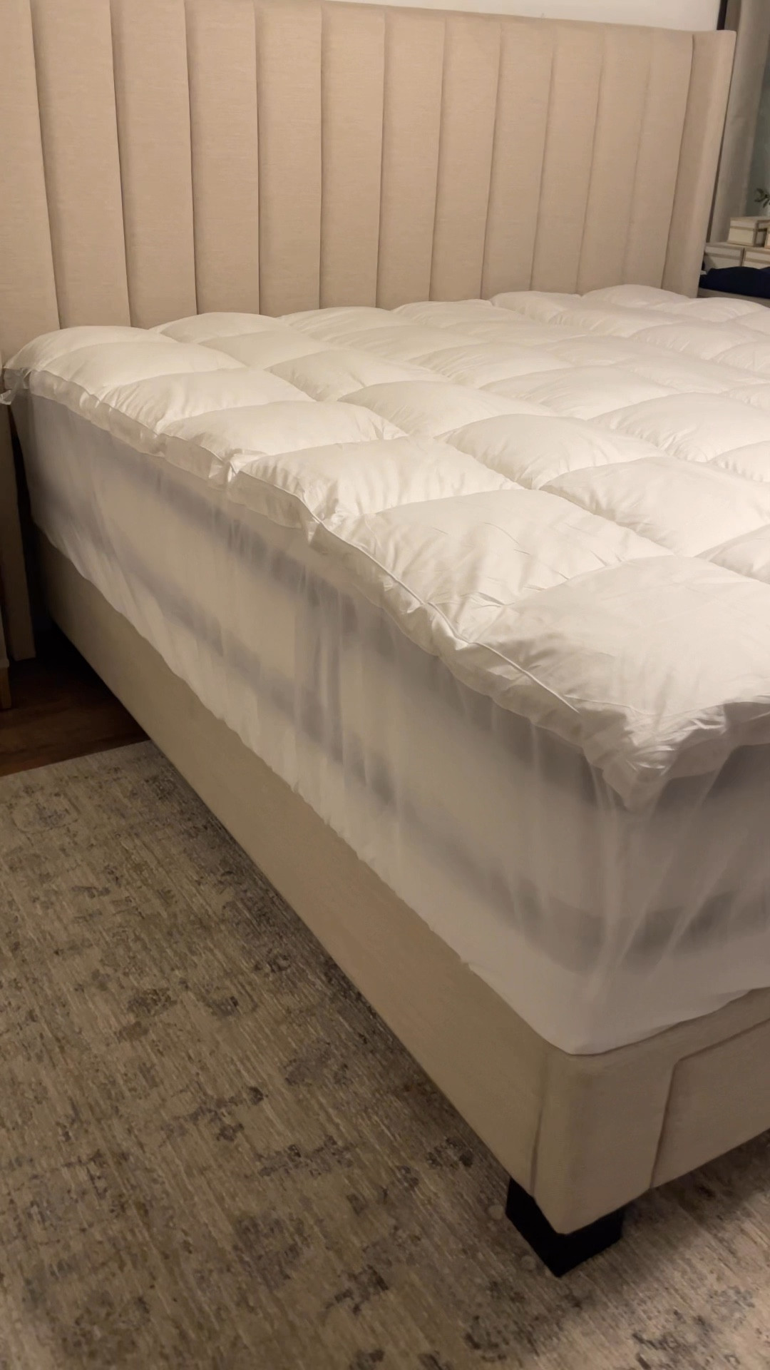 My mattress topper

•thick and soft
•breathable, cotton top
•cooling
• Deep pockets
•machine washable

#LTKHome #LTKFindsUnder100 #LTKStyleTip