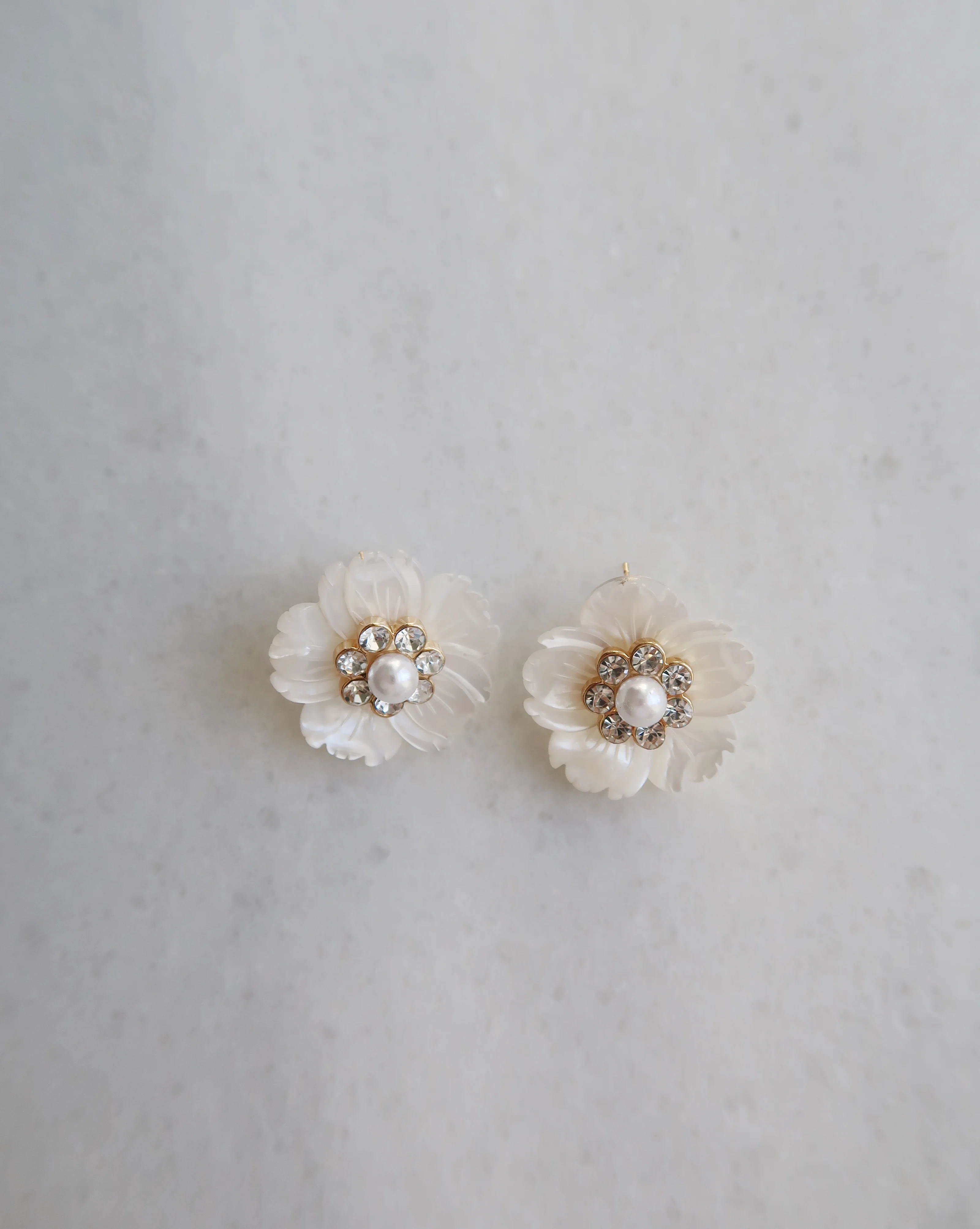 The Olivia in Gold | SJ Bailey Co.