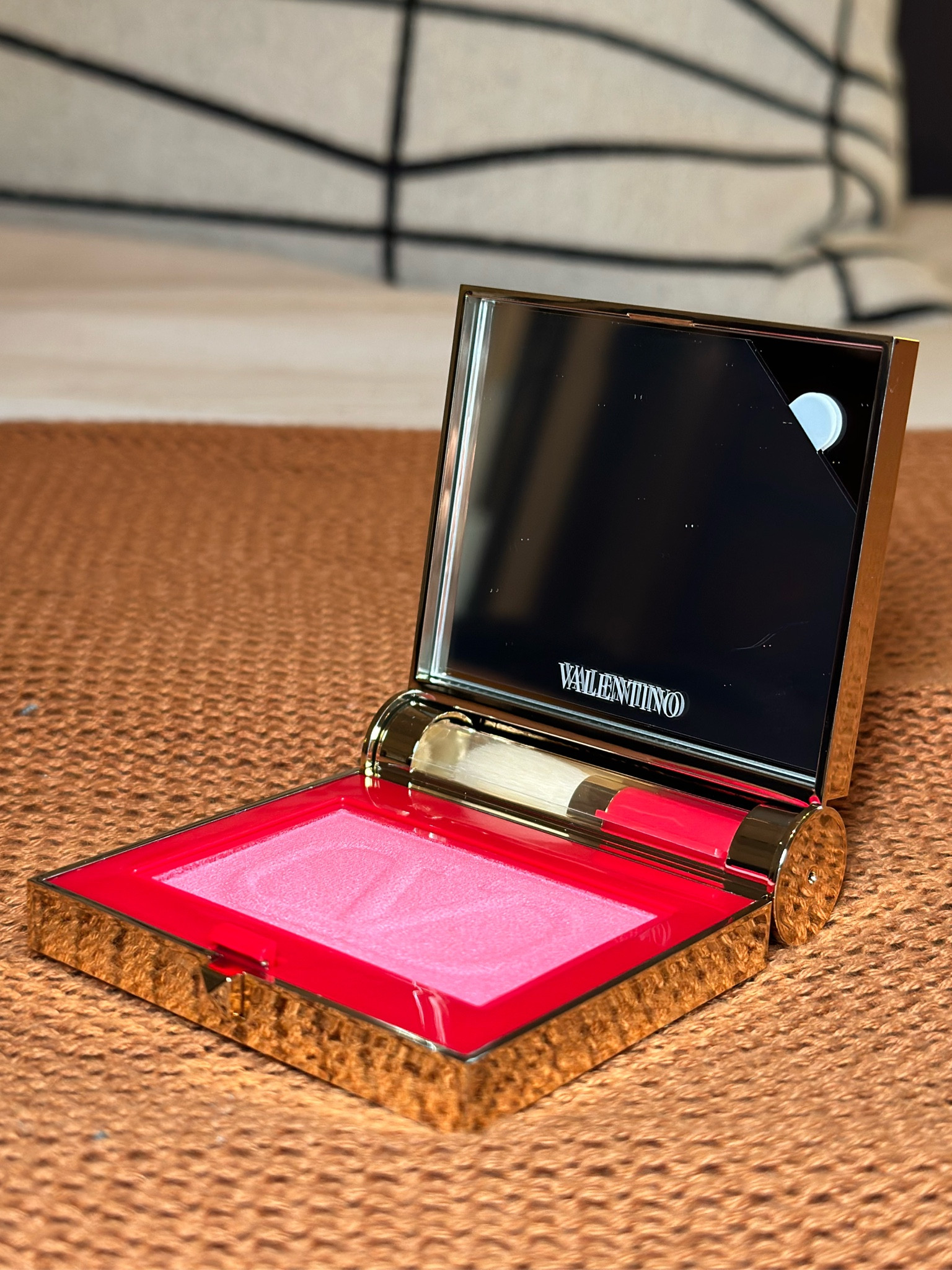 Valentino eye2cheek dual use blush & eyeshadow in the shade 01 Born in Roma. Makeup blush. Pink eyeshadow. Pink blush. Luxury makeup products. Designer makeup  

#LTKbeauty