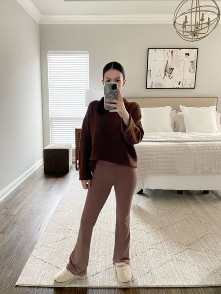 Cozy look for work from home, school pick, or lunch with girlfriends. 


Travel outfits, leggings, sweater, our everyday home, Target fashion 

#LTKsalealert #LTKstyletip #LTKfindsunder100