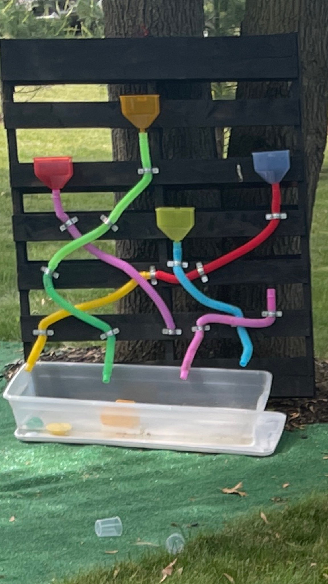 DIY water wall fun

Funnels, tubes, and a few clamps turned into hours of hands-on play. Kids love pouring, experimenting, and watching the water travel through every twist and turn.
Simple setup, endless fun!