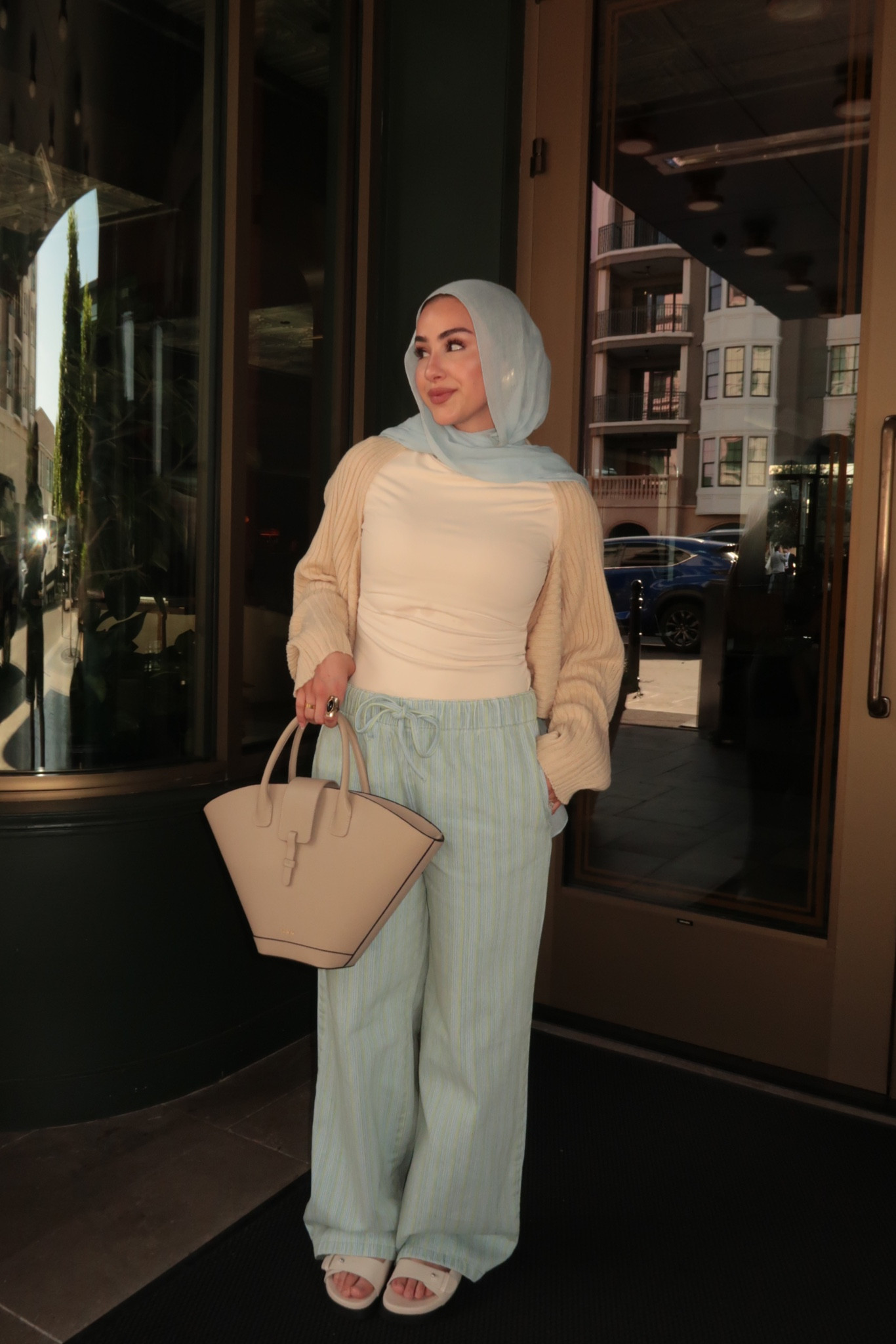 Stripe pants with shrug are the cutest combo 

#LTKFindsUnder50 #LTKSeasonal #LTKStyleTip