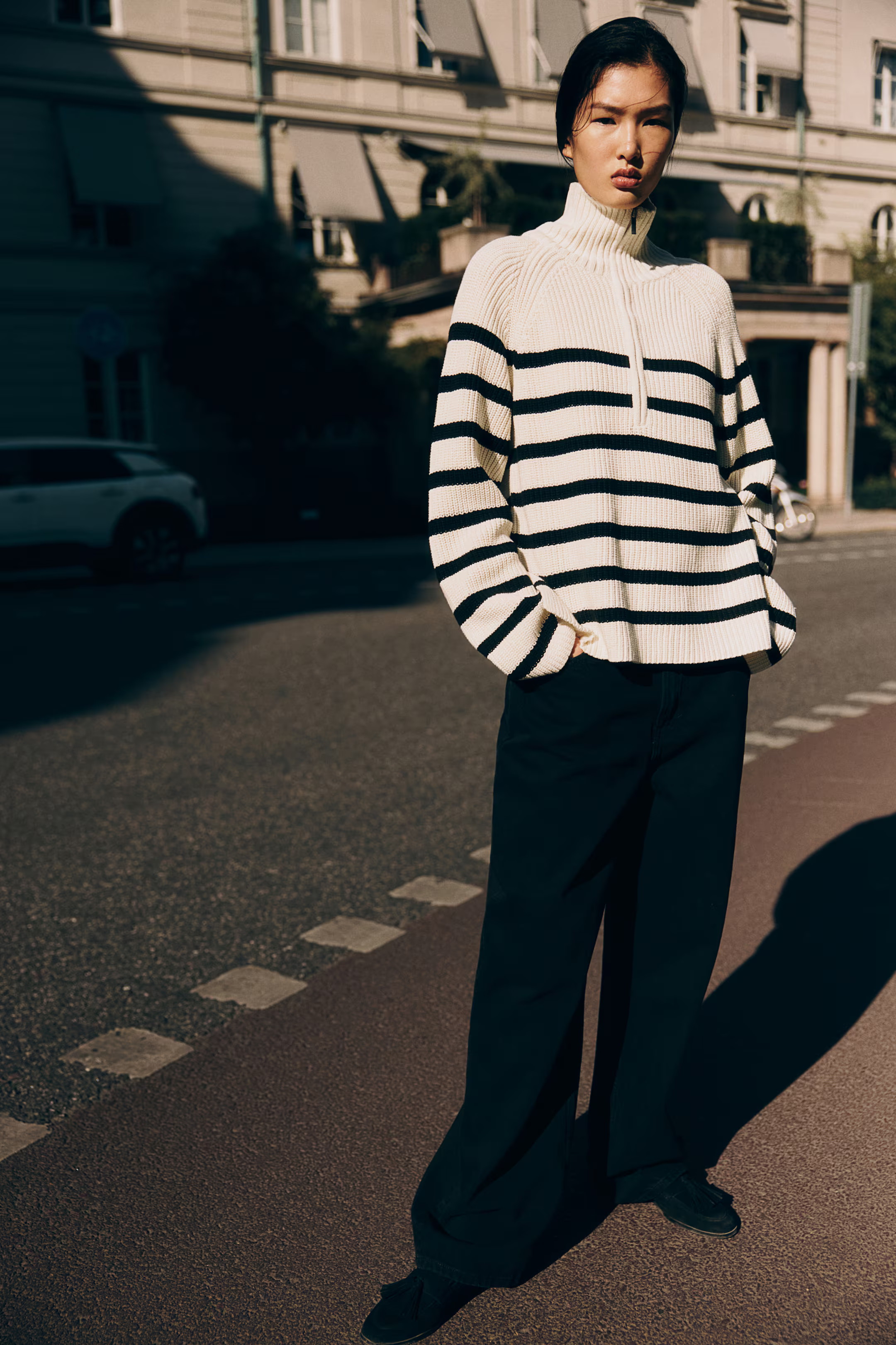 Ribgebreide trui met rits - Roomwit/gestreept - DAMES | H&M NL | H&M (DE, AT, CH, NL, FI)