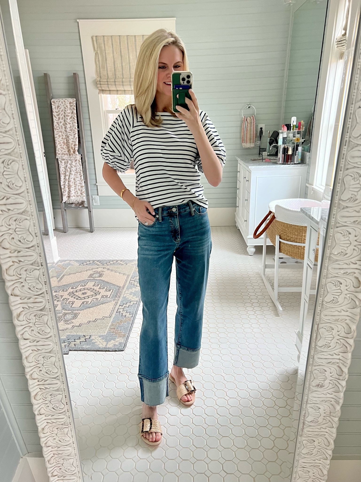 I’m obsessed with this outfit I go on @walmart #walmartpartner
Everything is TTS I took an XS in the top, a 4 in the jeans and my normal size in the sandals!
#walmartfashion #springfashion

#LTKfindsunder50 #LTKstyletip #LTKshoecrush