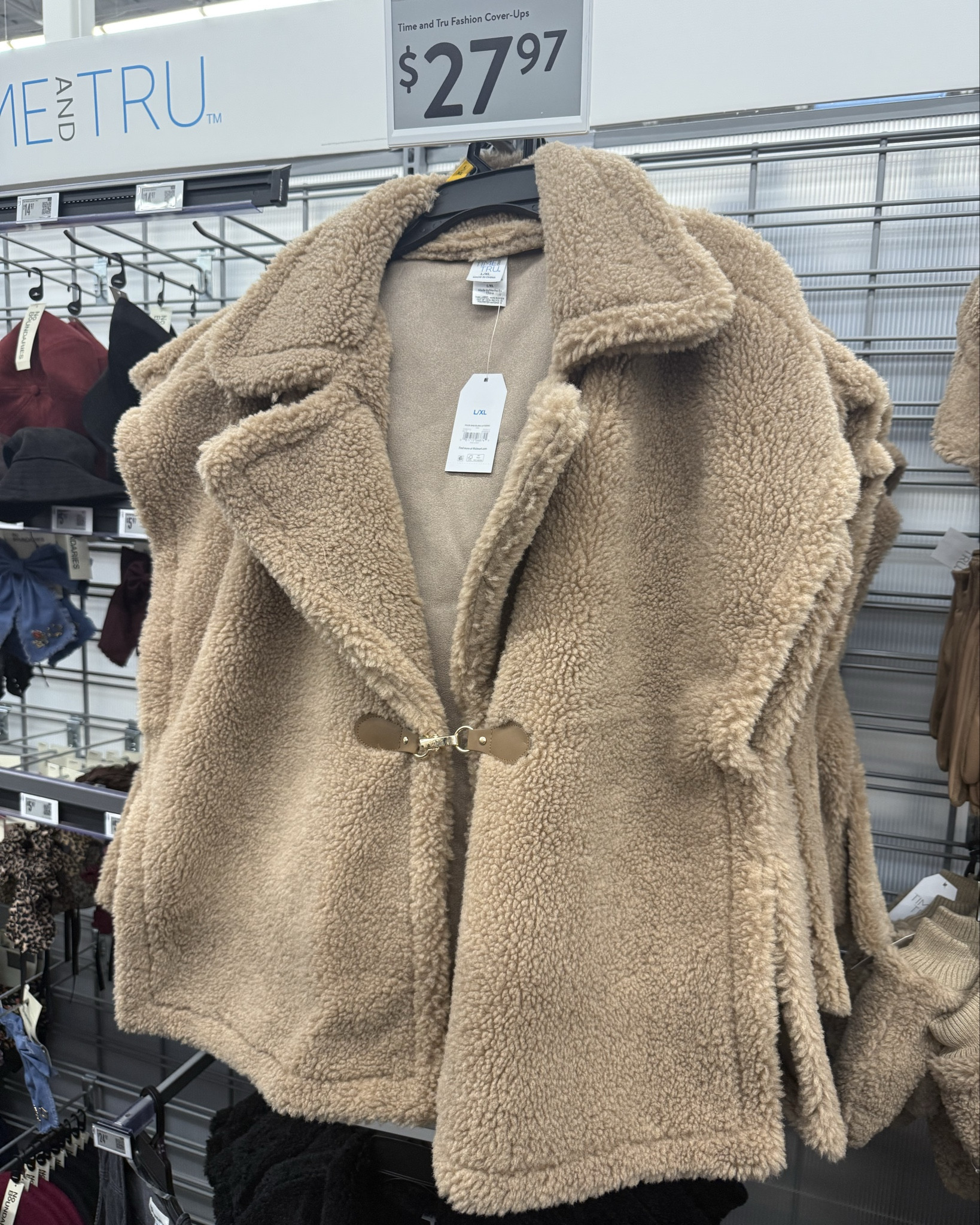 Get cozy  

#LTKHoliday #LTKSeasonal