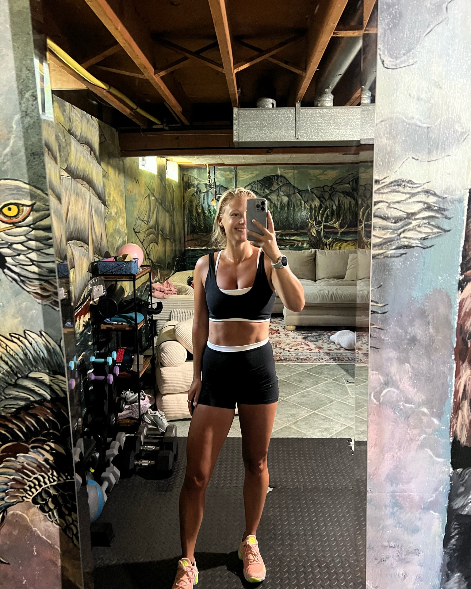 Core circuit & hyrox finisher 🤪

#LTKfitnessgoals #LTKootd #LTKActive