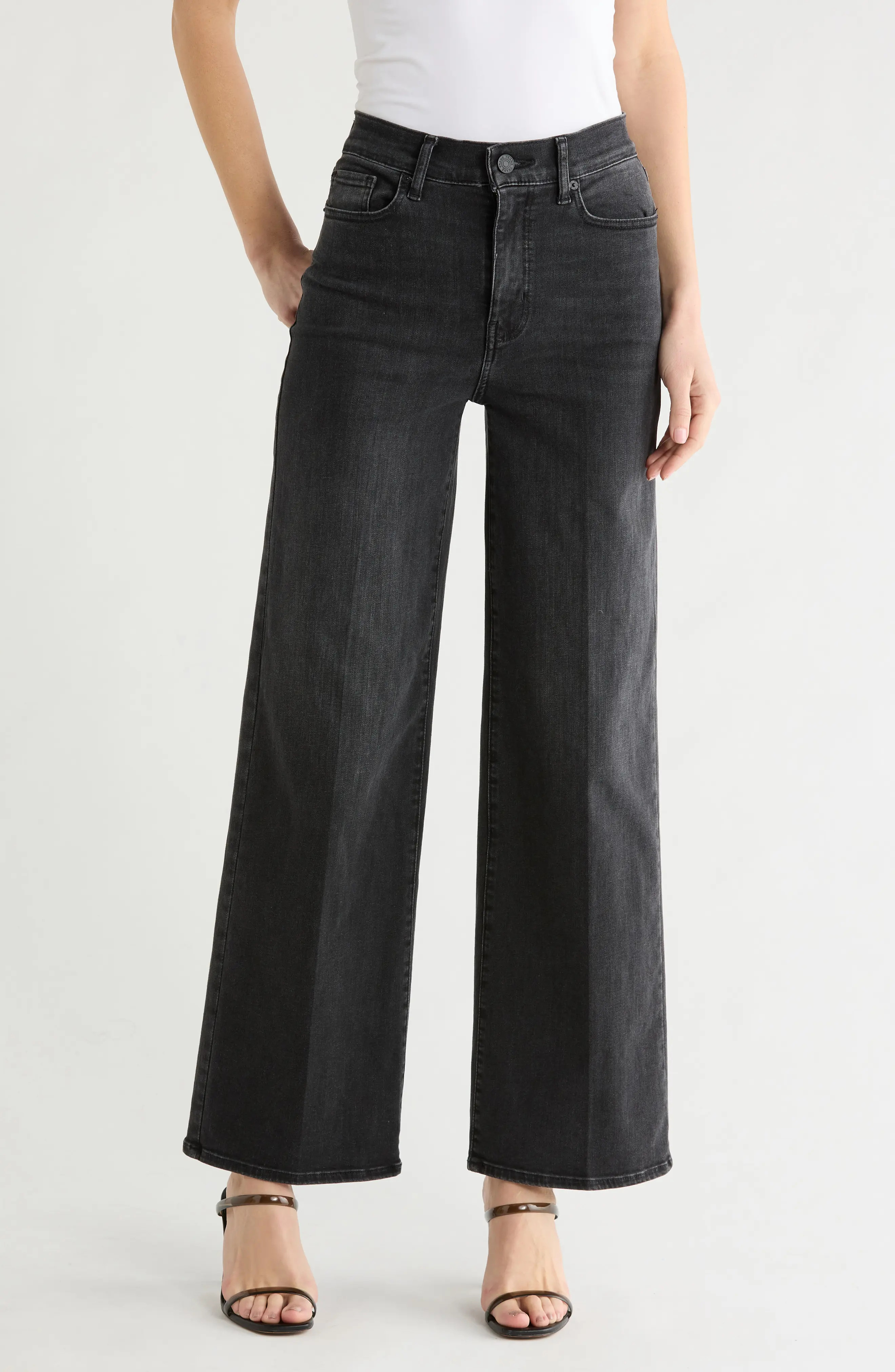 FRAME The High Waist Wide Leg Jeans in Nolita at Nordstrom Rack, Size 31 | Nordstrom Rack