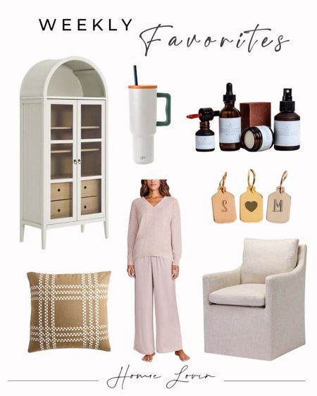 Homie Lovin’s Weekly Favorites!

furniture, home decor, interior design, cabinet, upholstered chair, pillow, fashion, loungewear, sweatshirt, necklace, skincare, tumbler #Amazon #Crate&Barrel #Etsy #Wayfair#PrimallyPure

Follow my shop @homielovin on the @shop.LTK app to shop this post and get my exclusive app-only content!

#LTKHome #LTKGiftGuide #LTKSaleAlert