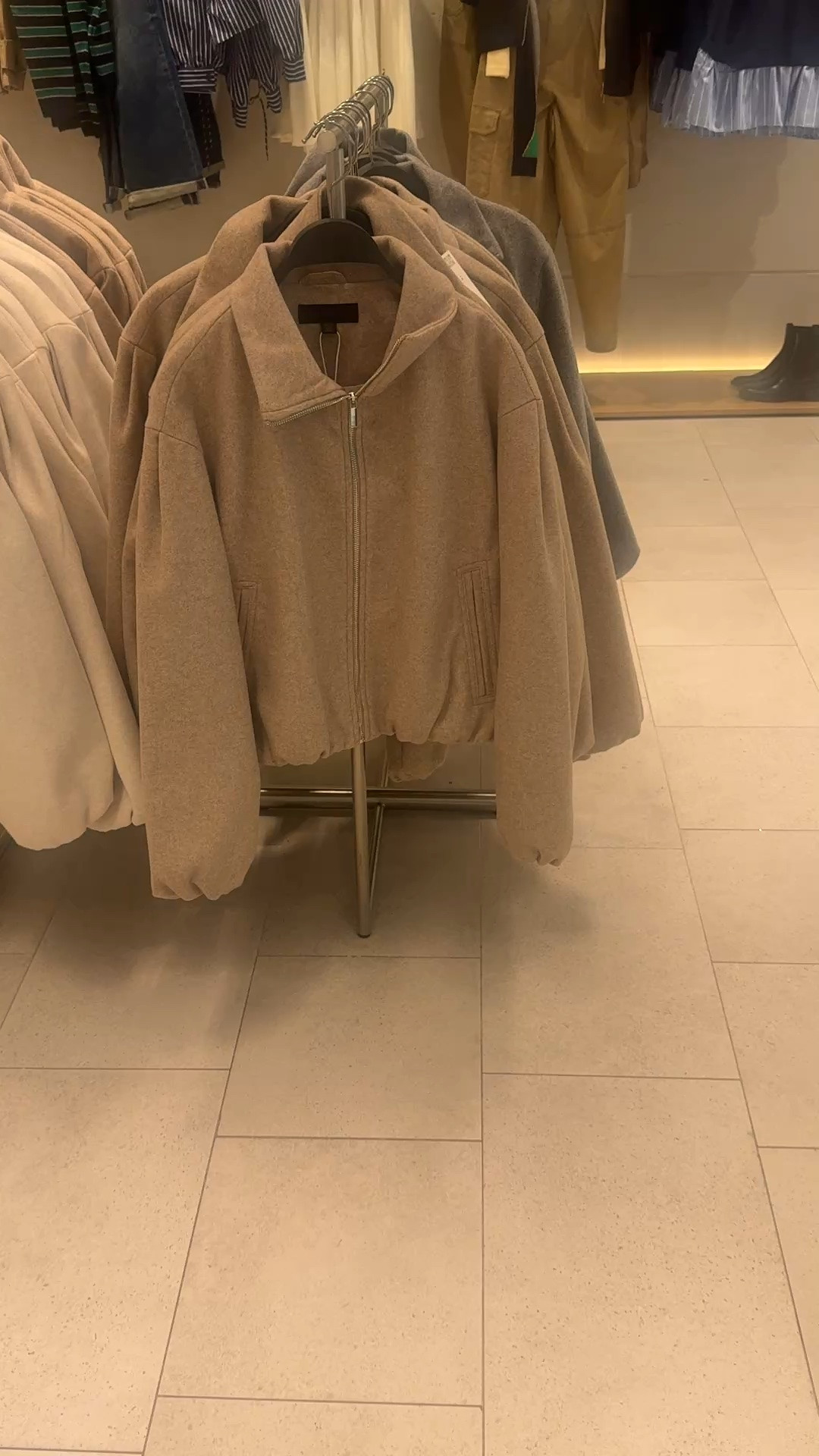 Bomber jacket find! Comes in 3 colors!

#LTKootd