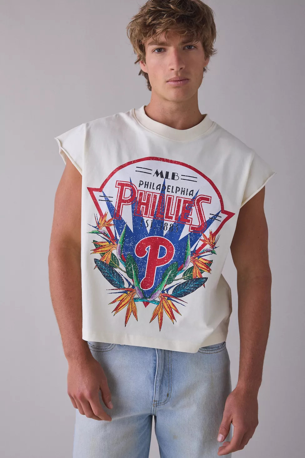 Pro Standard MLB Philadelphia Phillies Paradise Graphic Muscle Tee | Urban Outfitters (US and RoW)