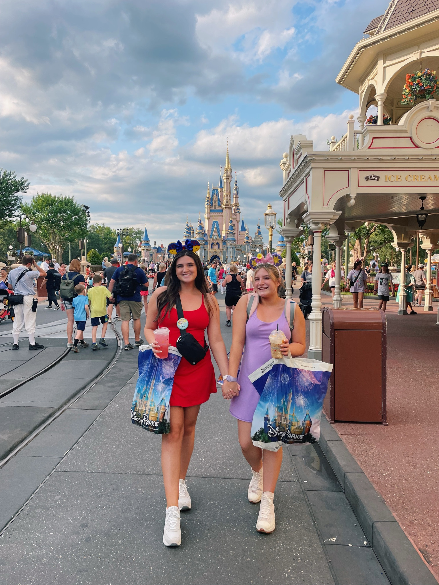 Magic Kingdom Outfit Inspo

#LTKfindsunder100 #LTKtravel #LTKMostLoved