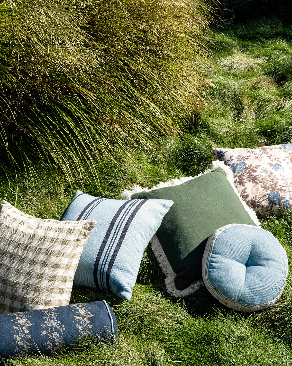Wells Round Indoor/Outdoor Pillow | McGee & Co. (US)