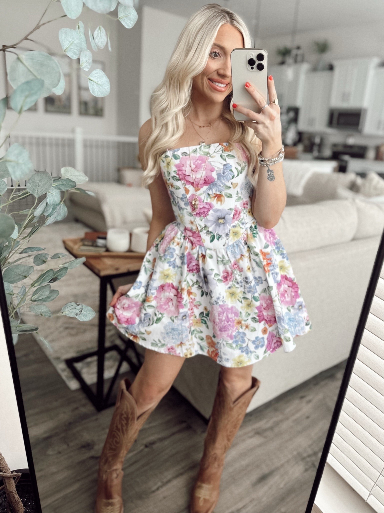 LTK X VICI exclusive collab coming soon be sure to shop through the app + use my code “kerstynsave30” for 30% off! 8/23-8/26!

#LTKxVICI