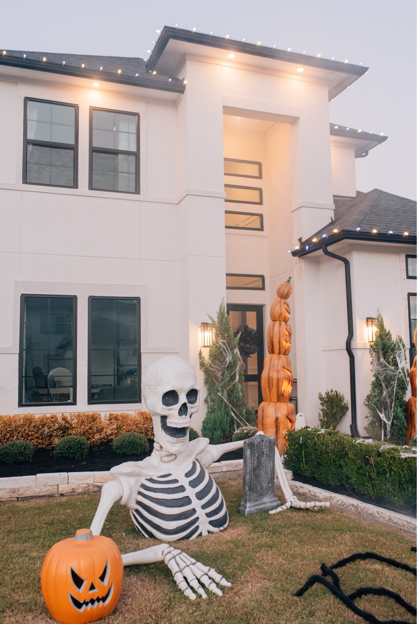 Front yard Halloween decoration!

#LTKHalloween #LTKHome #LTKHoliday