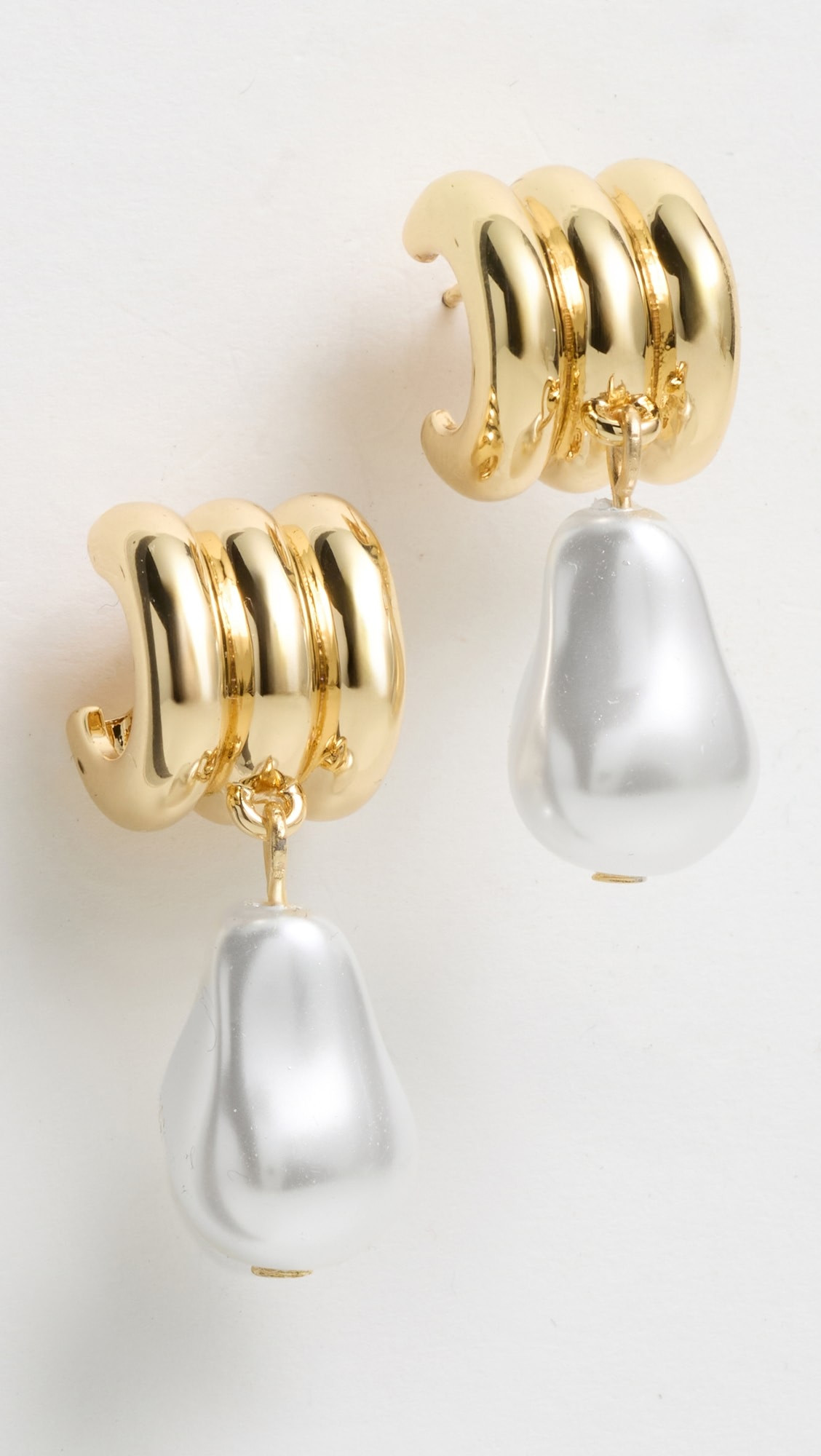 Teagan Ribbed Pearl Earrings | Shopbop