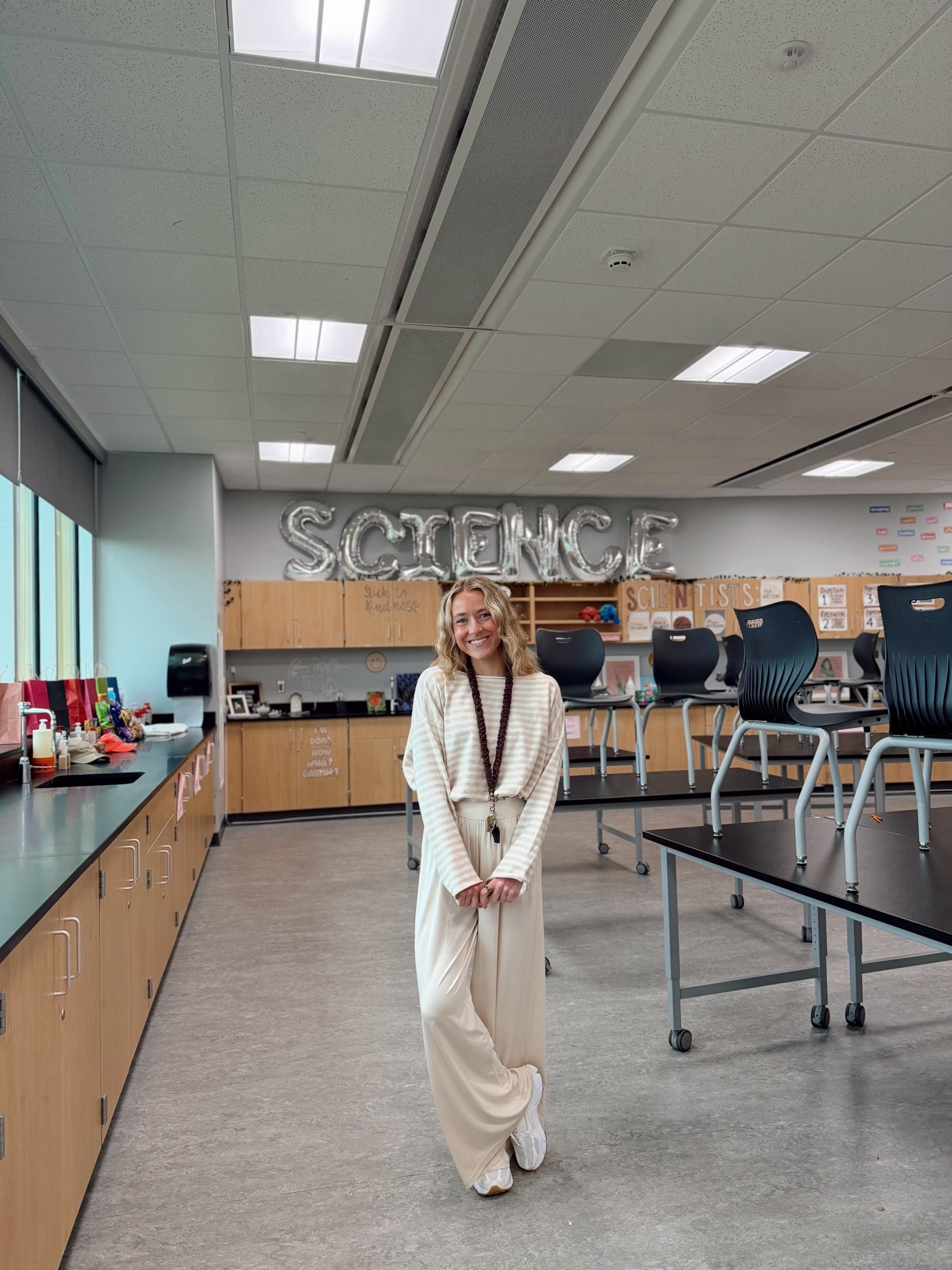 Teacher outfit💗