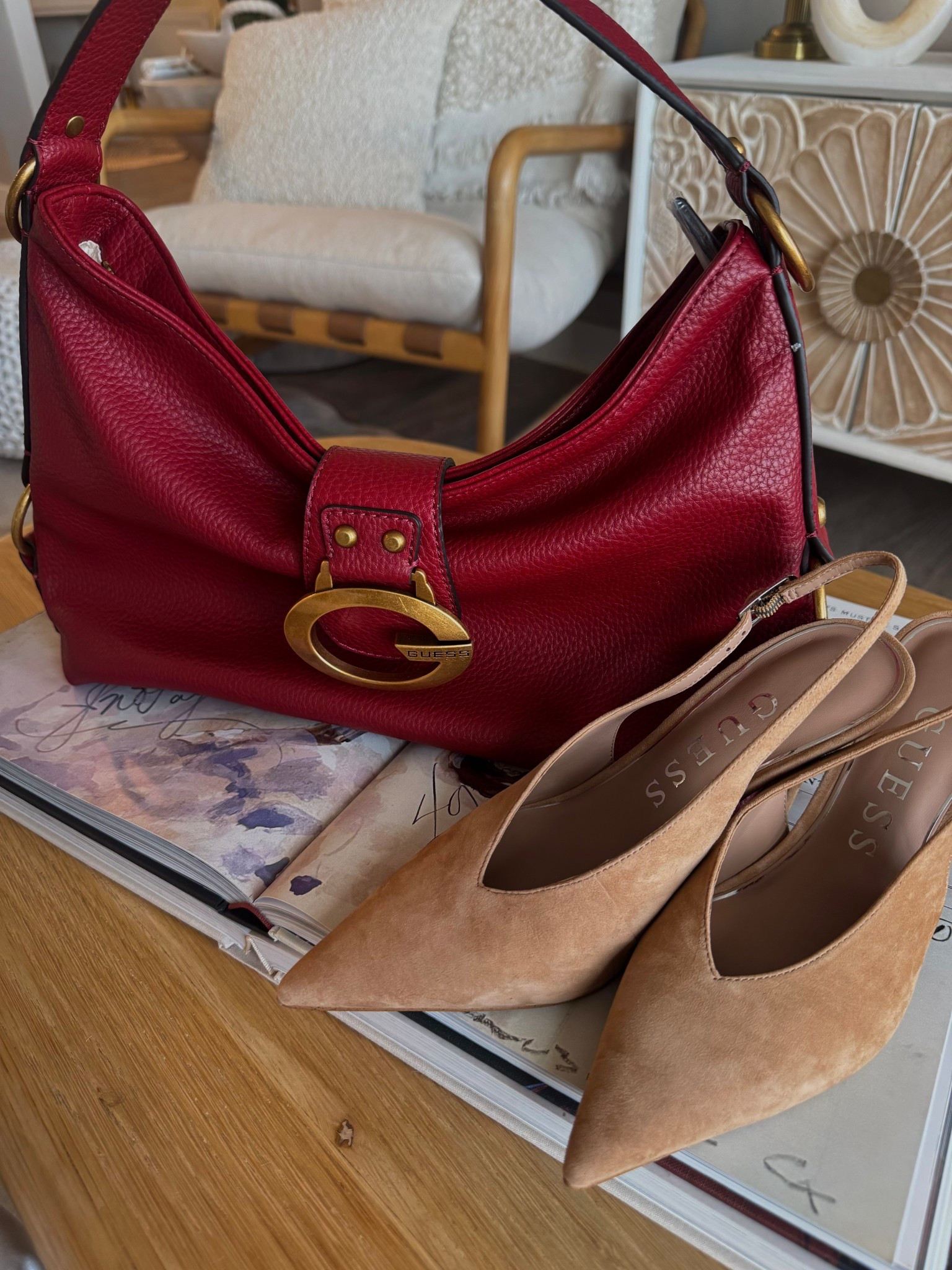 @guess has the perfect pieces for this holiday! 🤍✨ 

#GuessPartner #ad