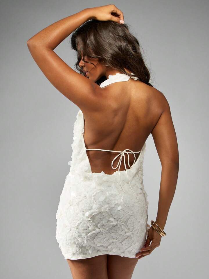 MISSGUIDED Robe Mini À Paillettes Avec Encolure Dégagée, Décolleté Plongeant Et Dos Nu. Robe De Soirée, De Cocktail, D'invité De Mariage. Brillante, Pailletée Pour Les Fêtes, Le Nouvel An Et Les Occasions Spéciales. | SHEIN