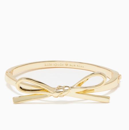 #bracelet #jewelry #giftguide #mothersday

#LTKGiftGuide #LTKfindsunder50 #LTKsalealert